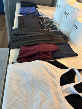 Lululemon, Spanx  & viral Amazon Legging & Assorted Activewear Bundle